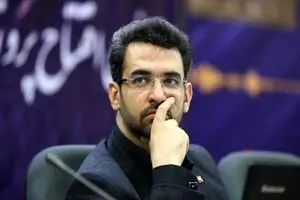 کنایه آذری جهرمی به نامزدهای انتخابات: اسنب و تپسی بهتر از شما کار می‌کند